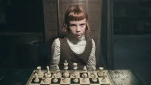 Кадр: Ход королевы, 1 сезон 1 серия «Дебюты»